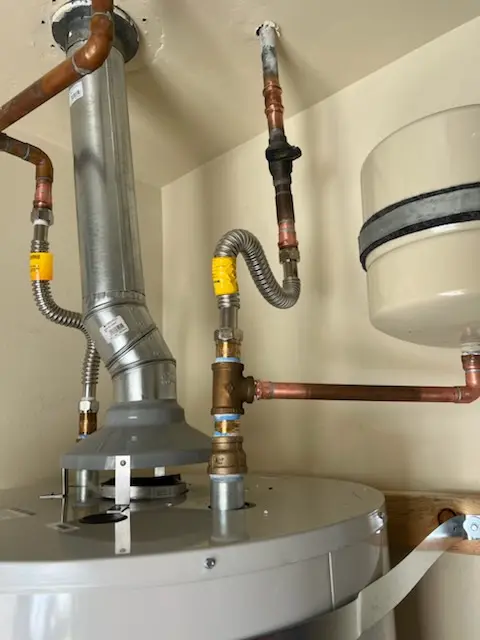 Water heater installation and plumbing repair in Pleasant Valley Homes